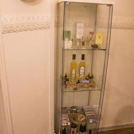 レ オルキデー ホテル