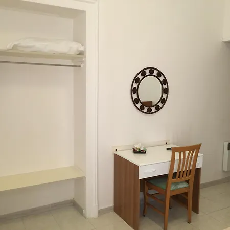 ホテル レ オルキデー 2*